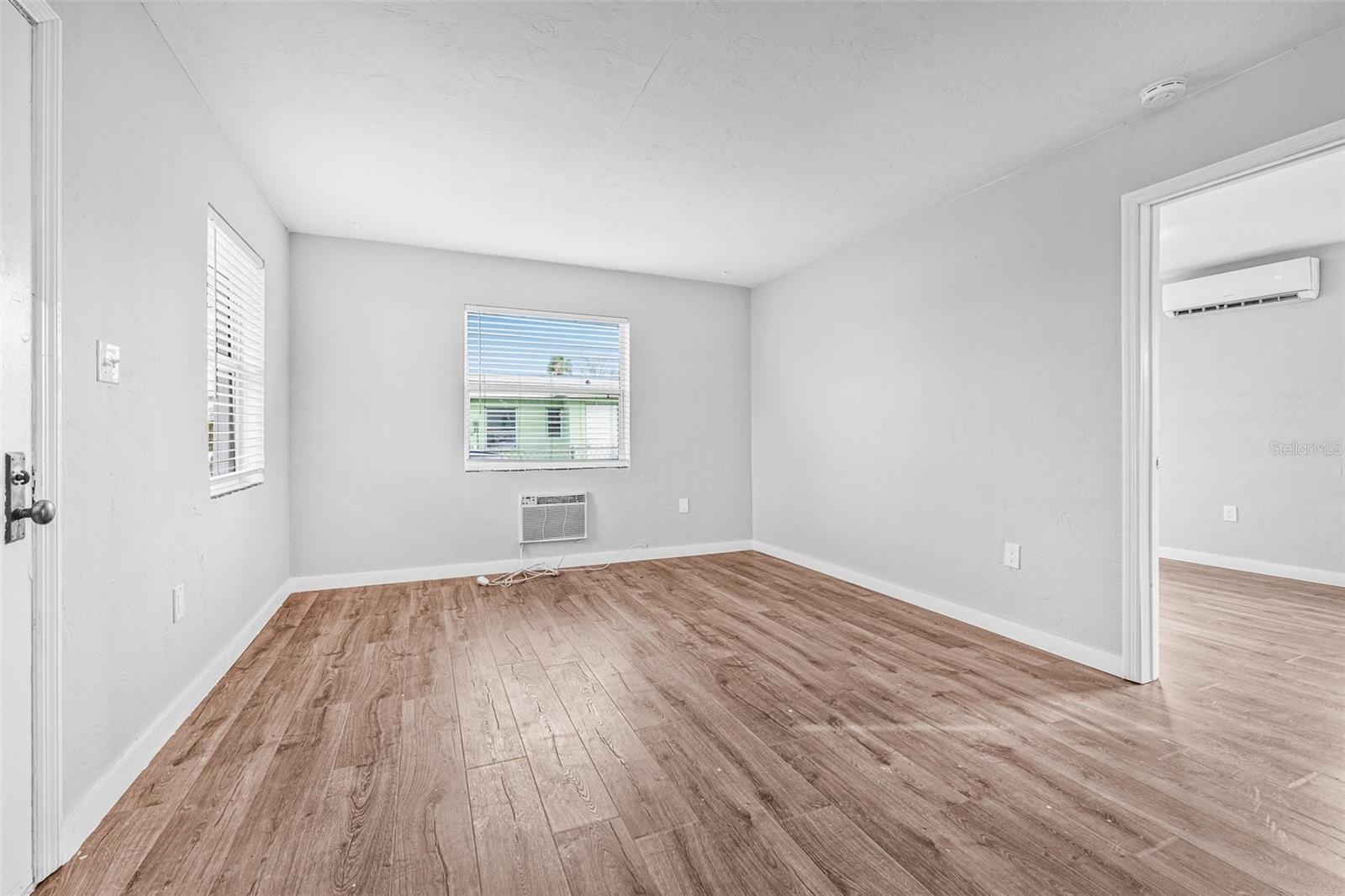 Image 7 of 17 For 30 Lynn Way 