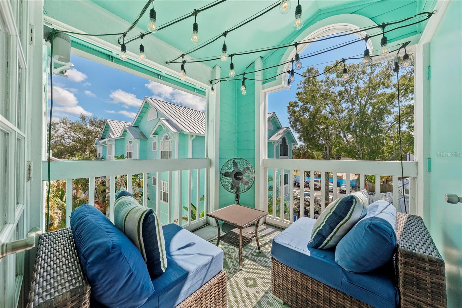 Image 26 of 37 For 3002 Cleveland Street B10