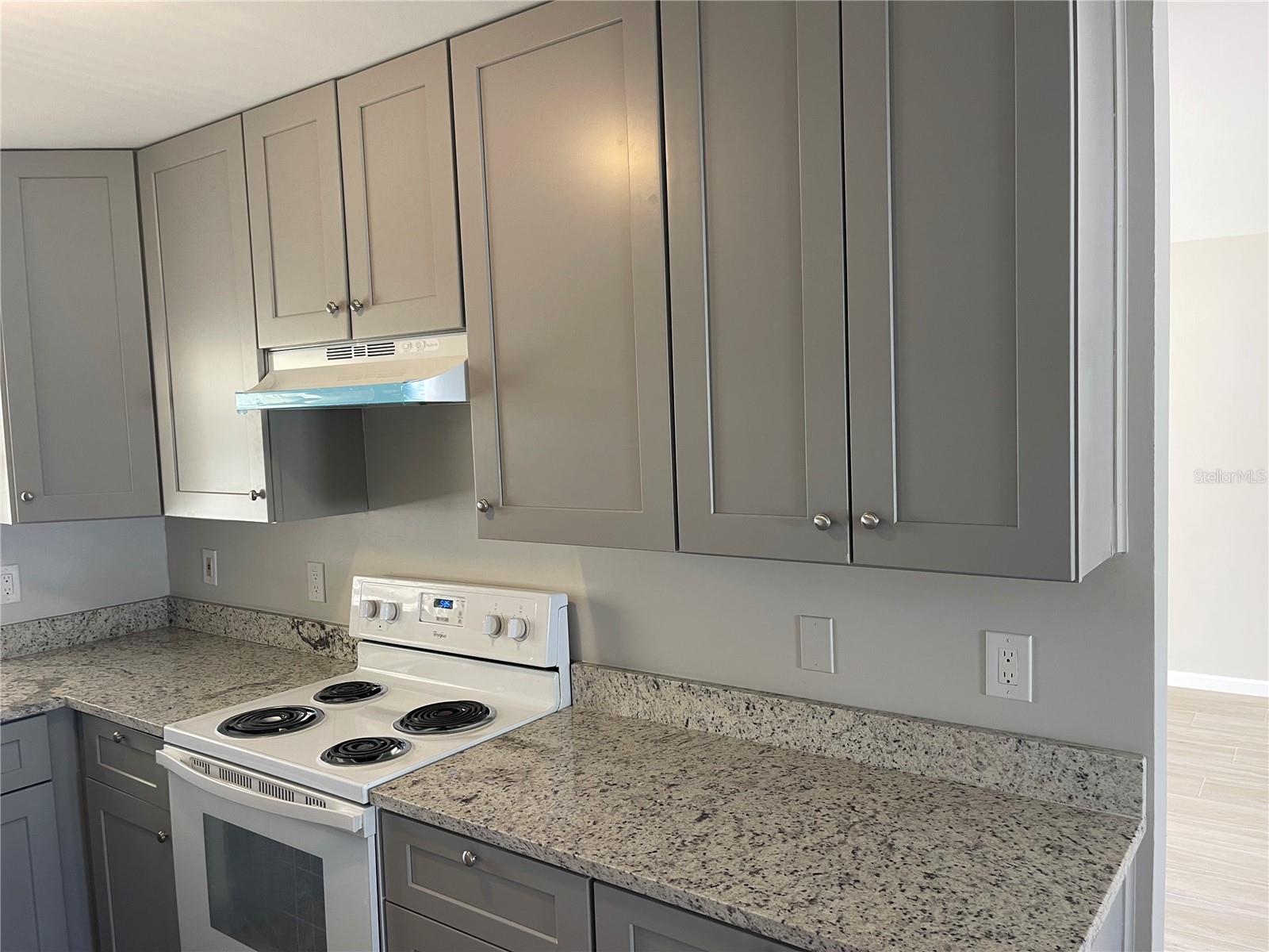 Image 8 of 18 For 1844 Bayshore Boulevard