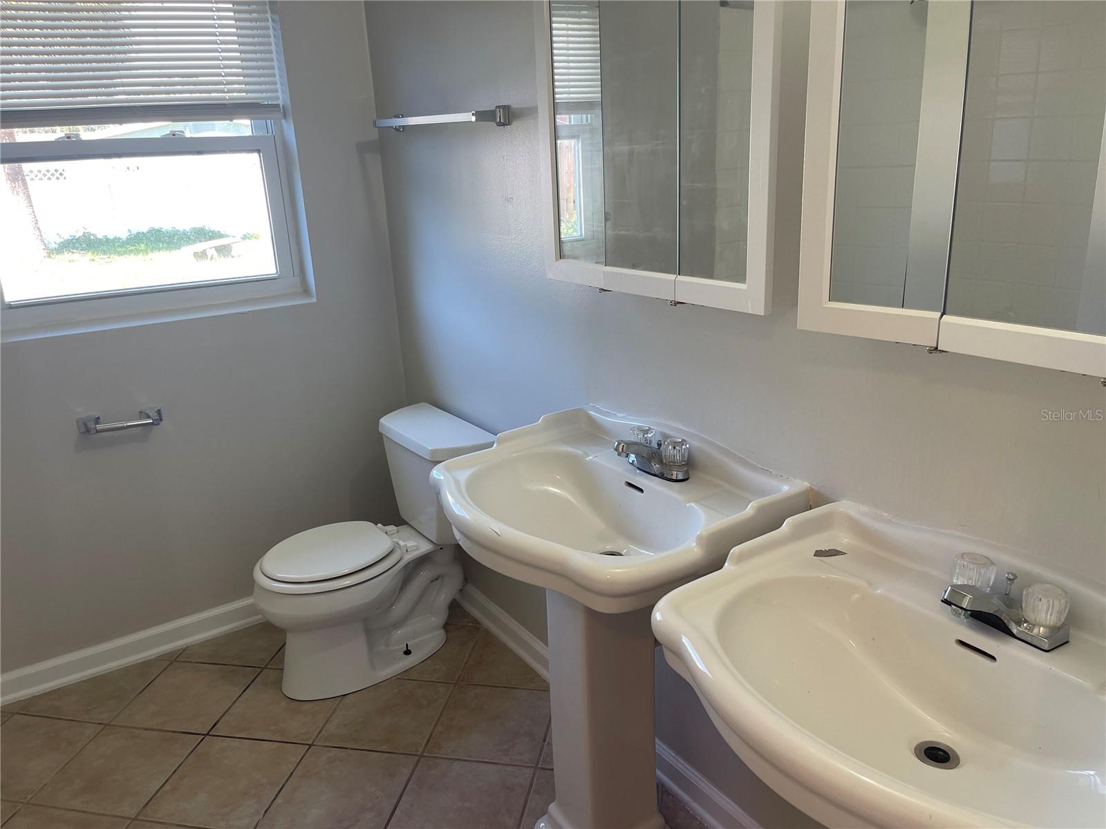 Image 9 of 18 For 1844 Bayshore Boulevard