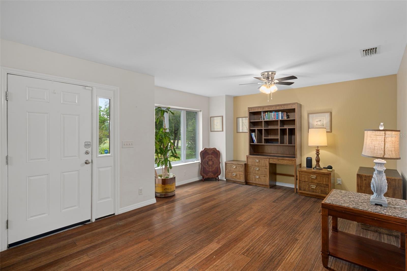 Image 14 of 61 For 15839 Powerline Road