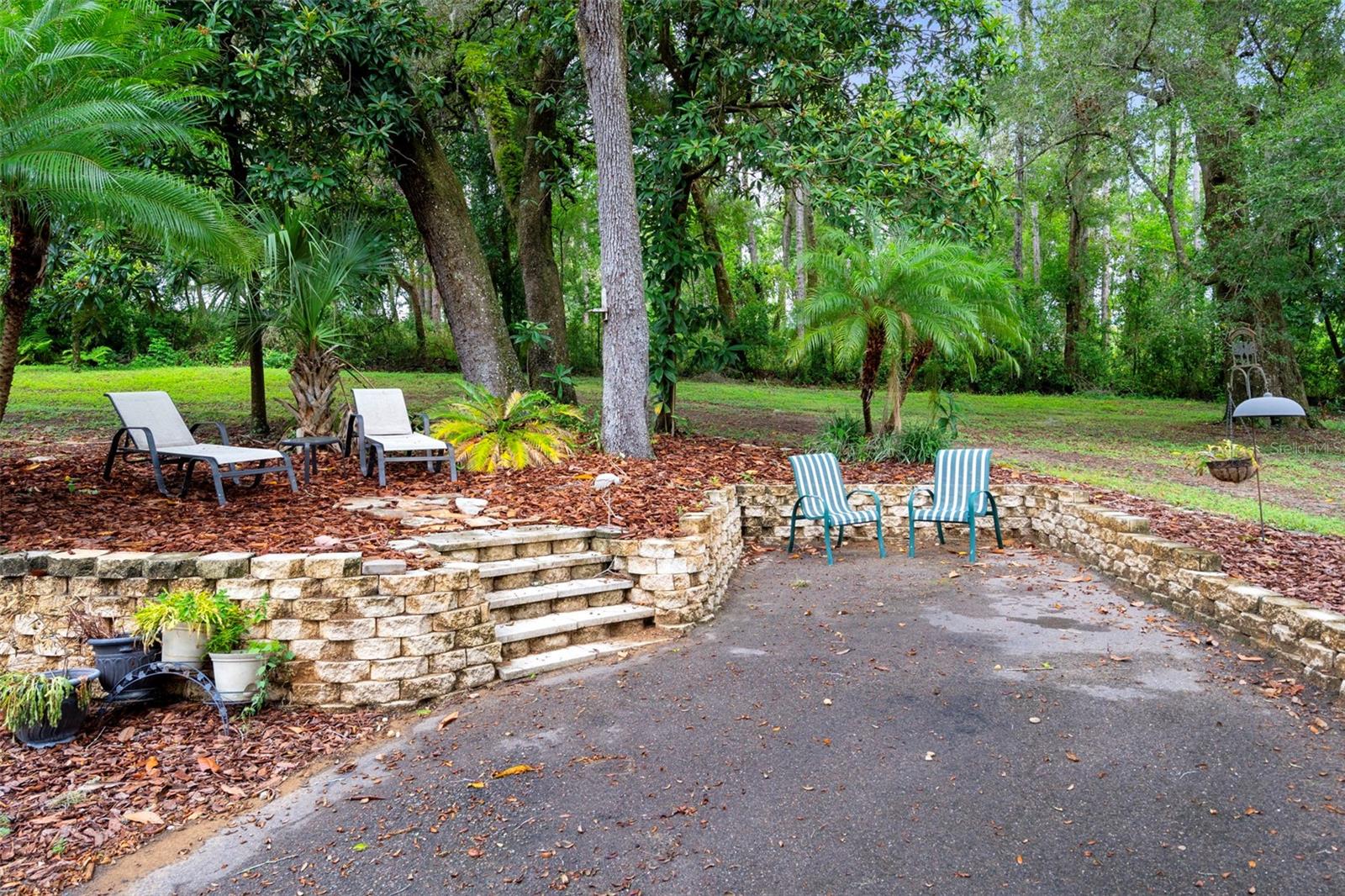 Image 7 of 61 For 15839 Powerline Road