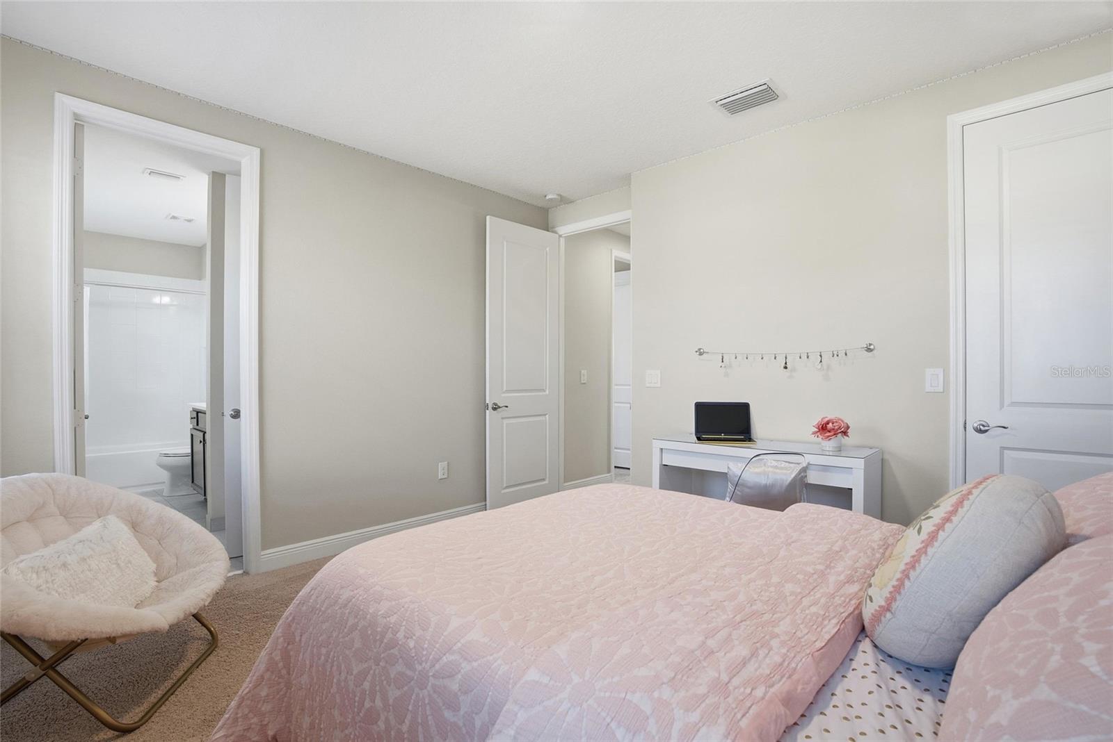 Image 34 of 100 For 30600 Chesapeake Bay Drive