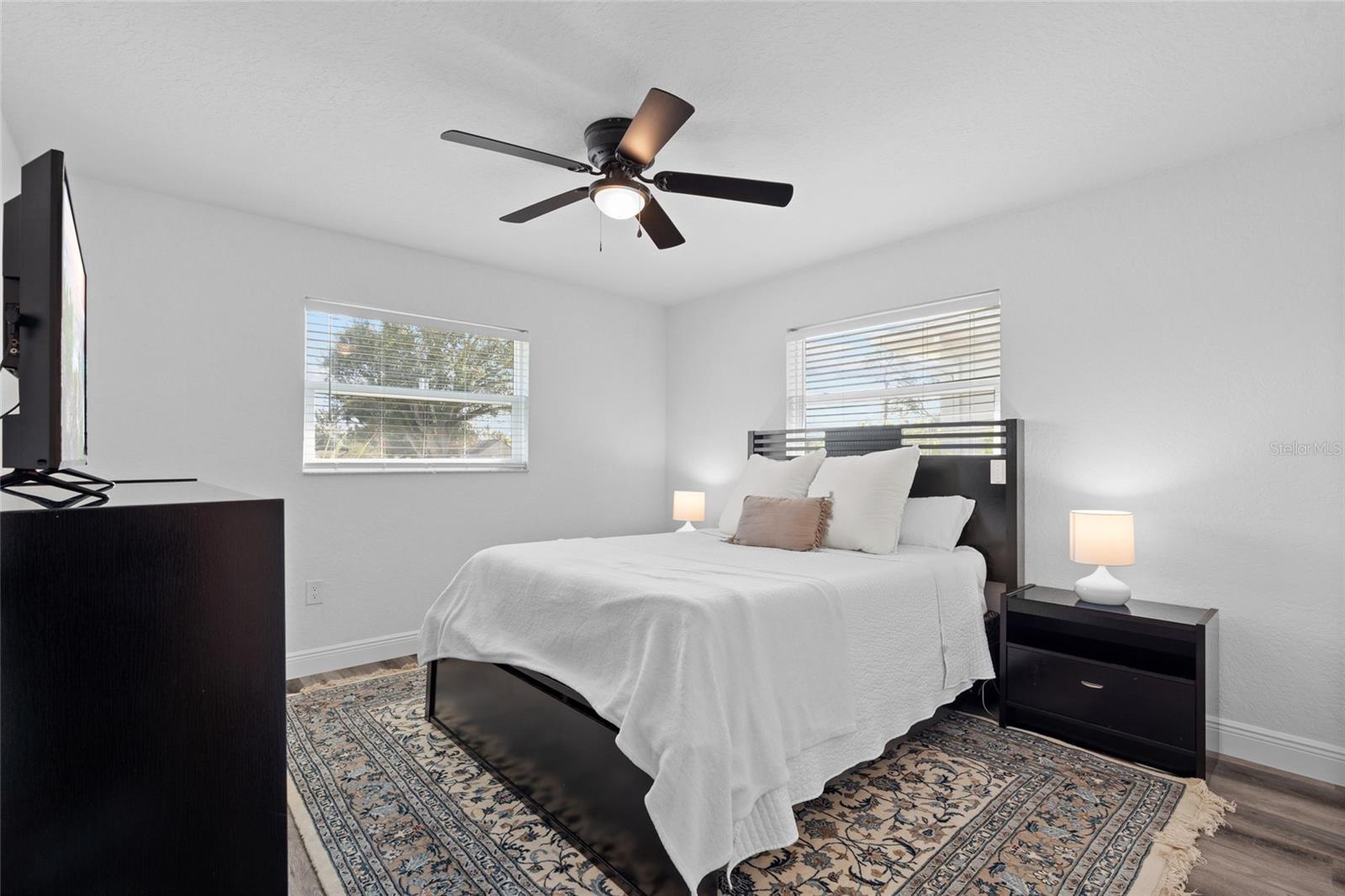 Image 16 of 38 For 3229 Parkway Place