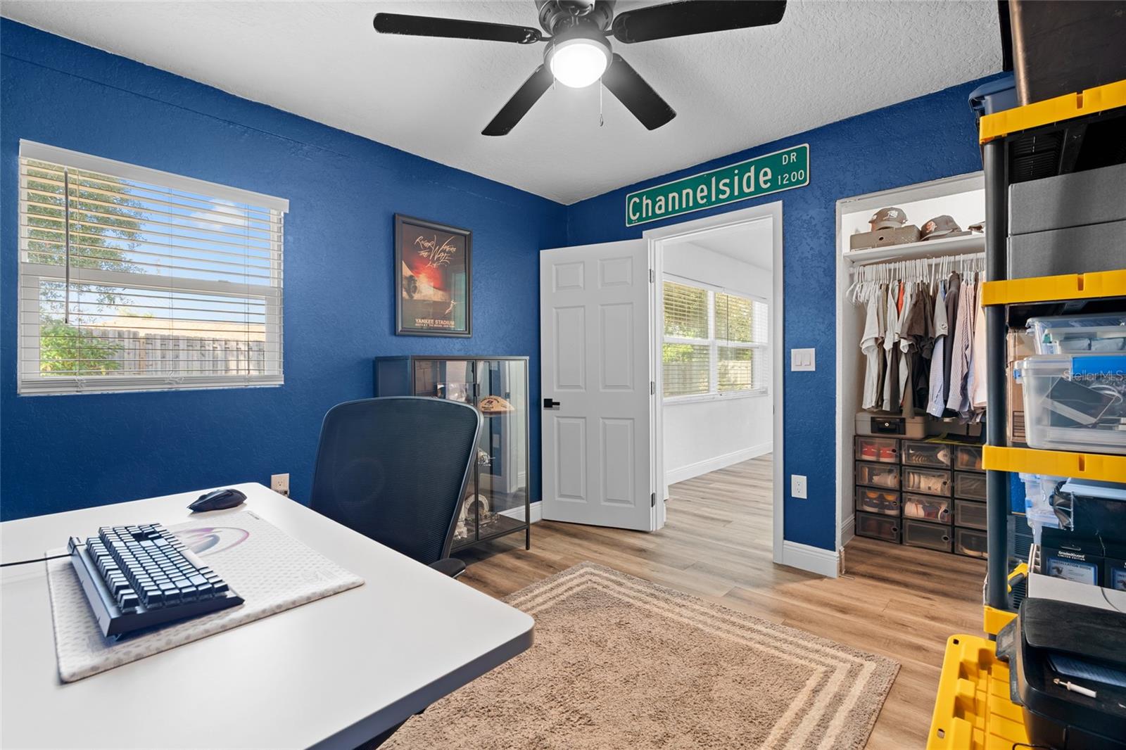 Image 27 of 38 For 3229 Parkway Place