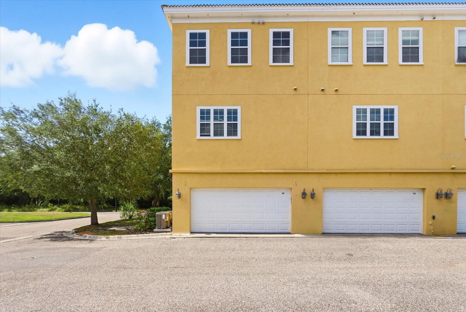 Image 25 of 29 For 964 Sombra Street