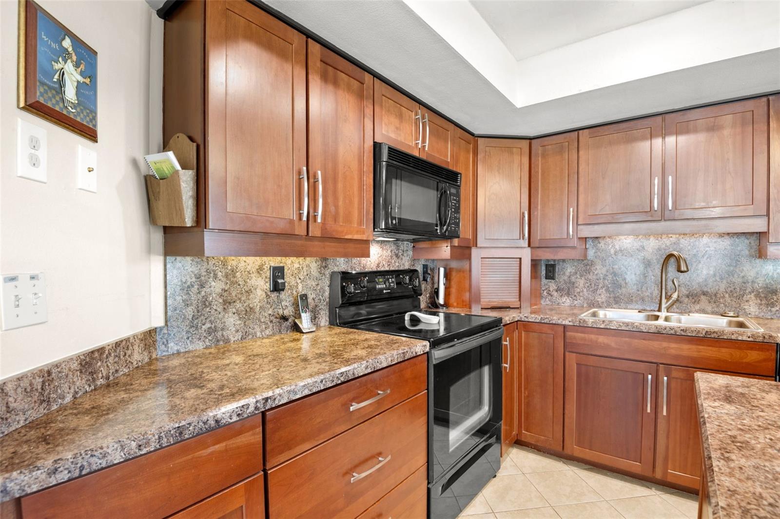 Image 18 of 81 For 3497 Woodmont Way