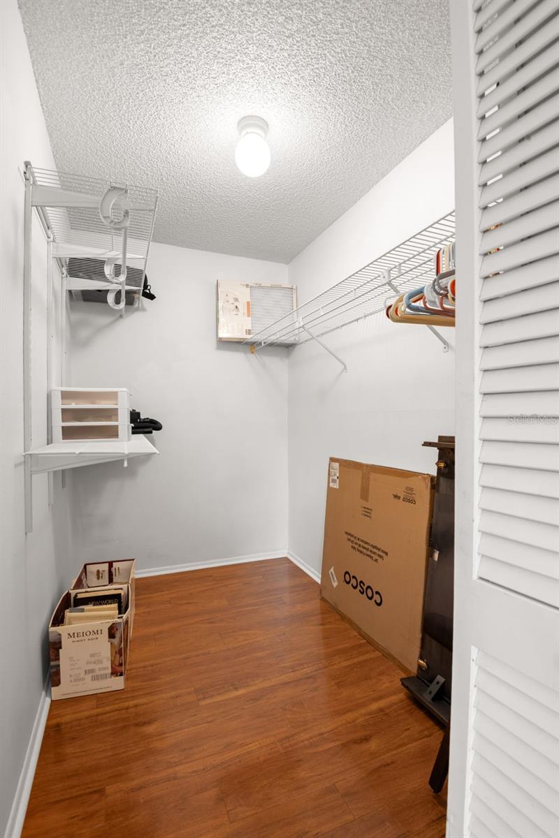 Image 31 of 81 For 3497 Woodmont Way