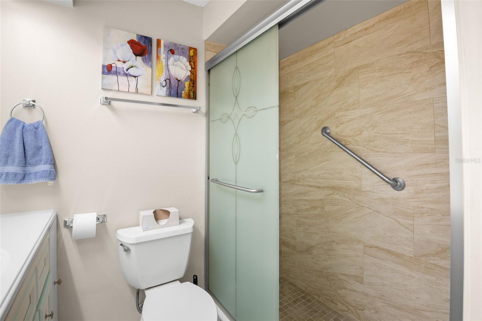 Image 32 of 81 For 3497 Woodmont Way