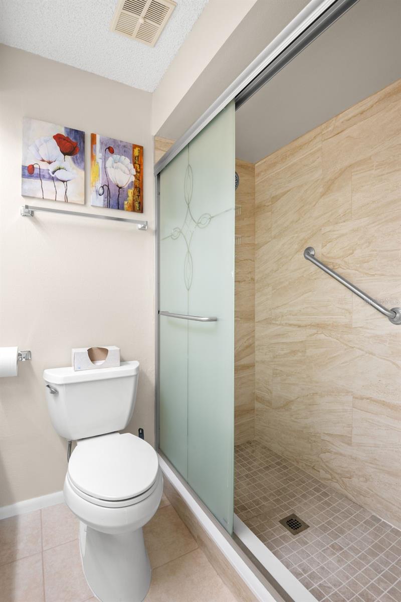 Image 33 of 81 For 3497 Woodmont Way