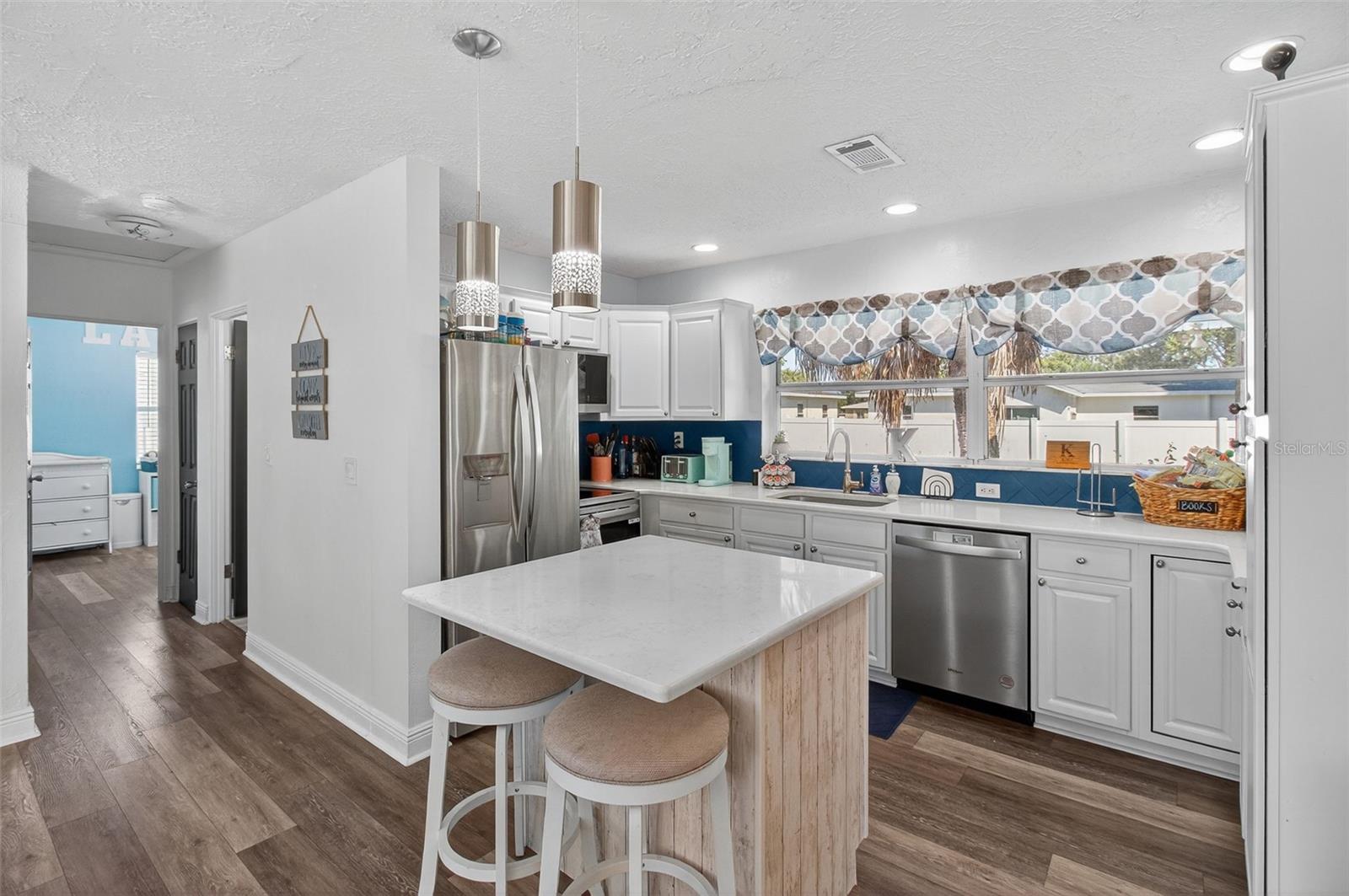 Image 11 of 39 For 4311 25th Avenue N