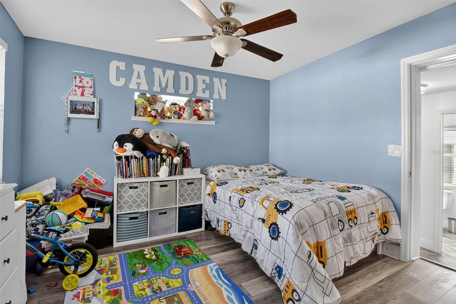 Image 20 of 39 For 4311 25th Avenue N