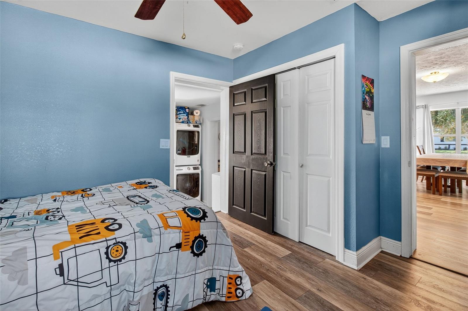 Image 21 of 39 For 4311 25th Avenue N