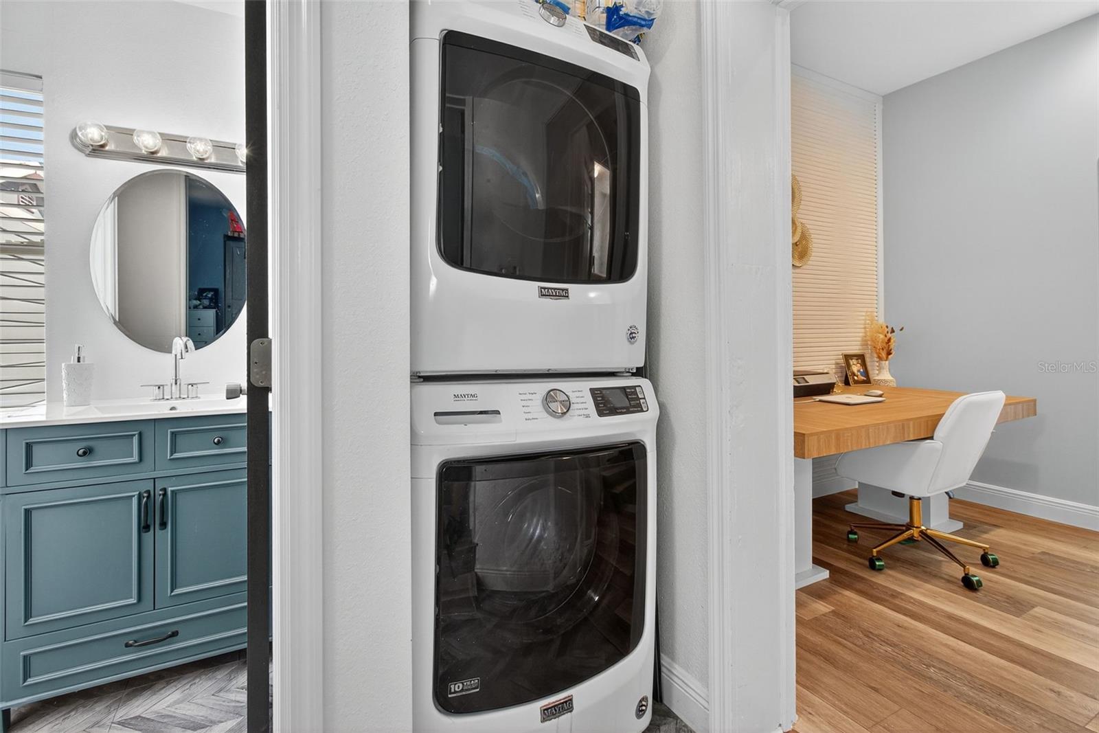 Image 22 of 39 For 4311 25th Avenue N