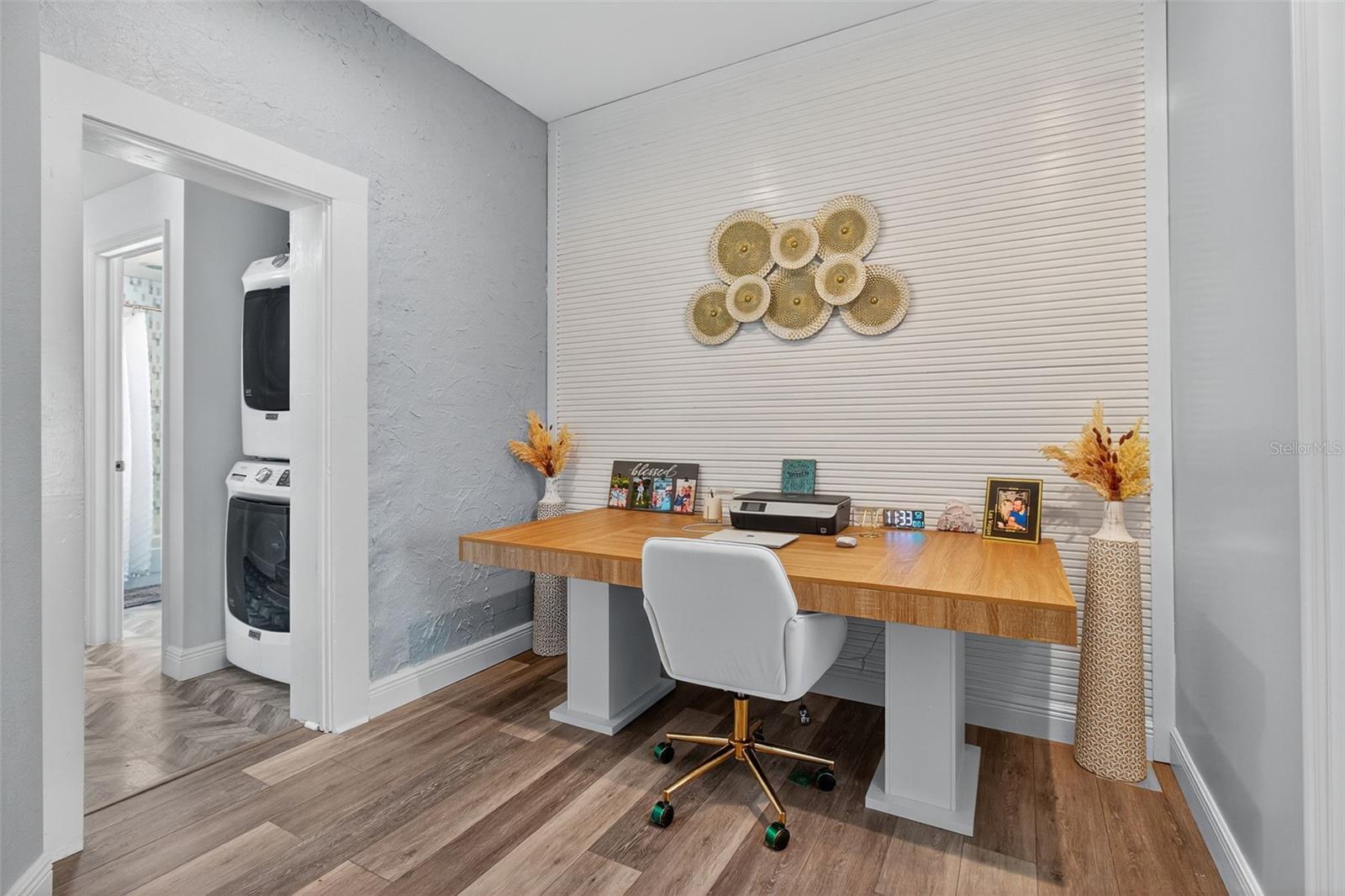 Image 25 of 39 For 4311 25th Avenue N