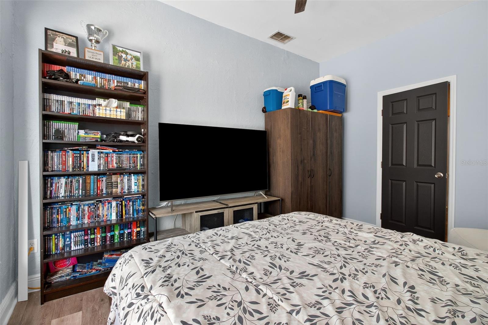 Image 28 of 39 For 4311 25th Avenue N