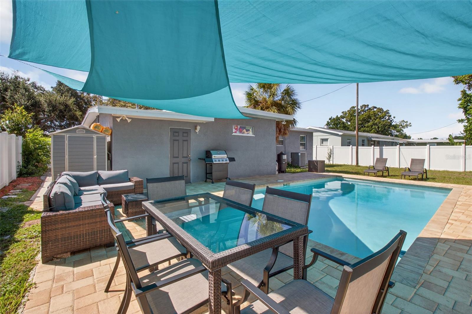 Image 32 of 39 For 4311 25th Avenue N