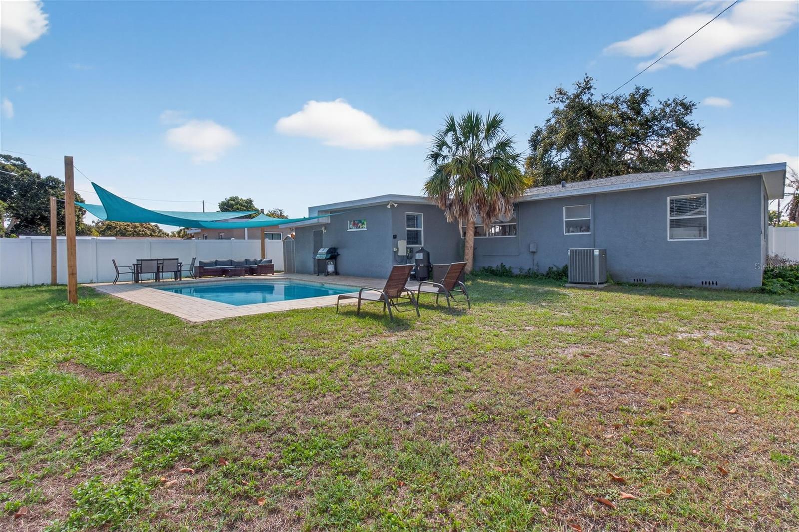 Image 33 of 39 For 4311 25th Avenue N