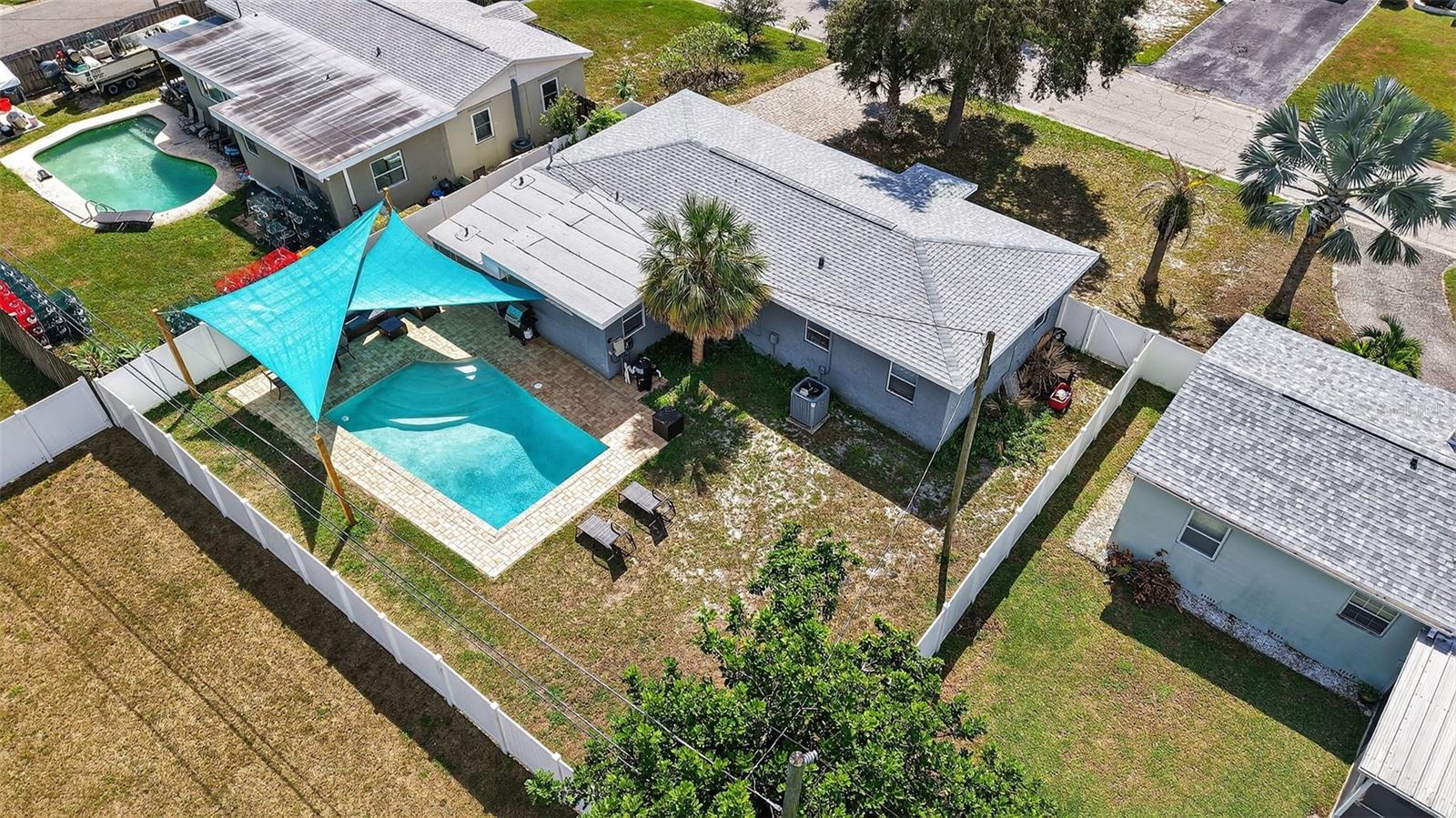 Image 36 of 39 For 4311 25th Avenue N