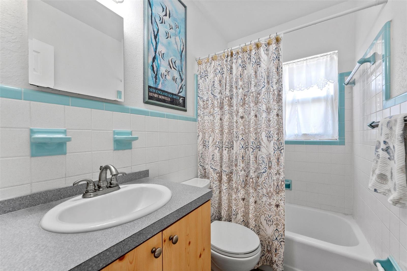 Image 21 of 34 For 1441 Santa Anna Drive