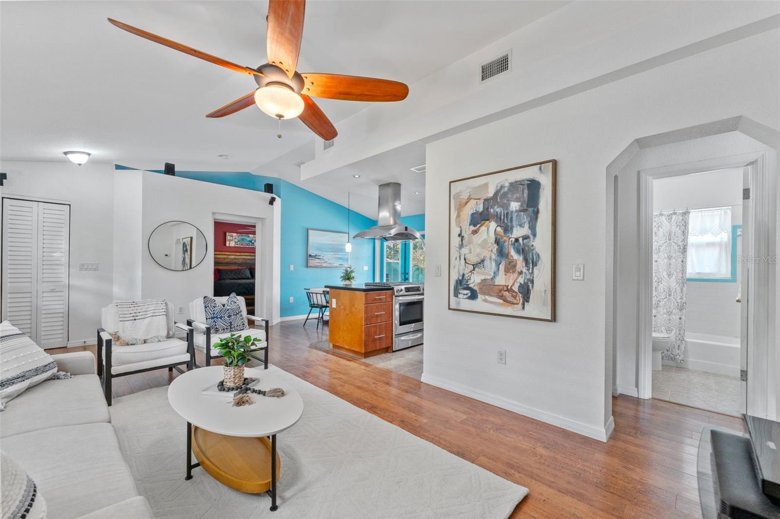 Image 7 of 34 For 1441 Santa Anna Drive