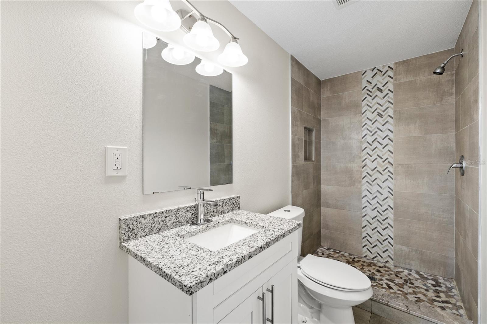 Image 13 of 29 For 11720 Edison Avenue