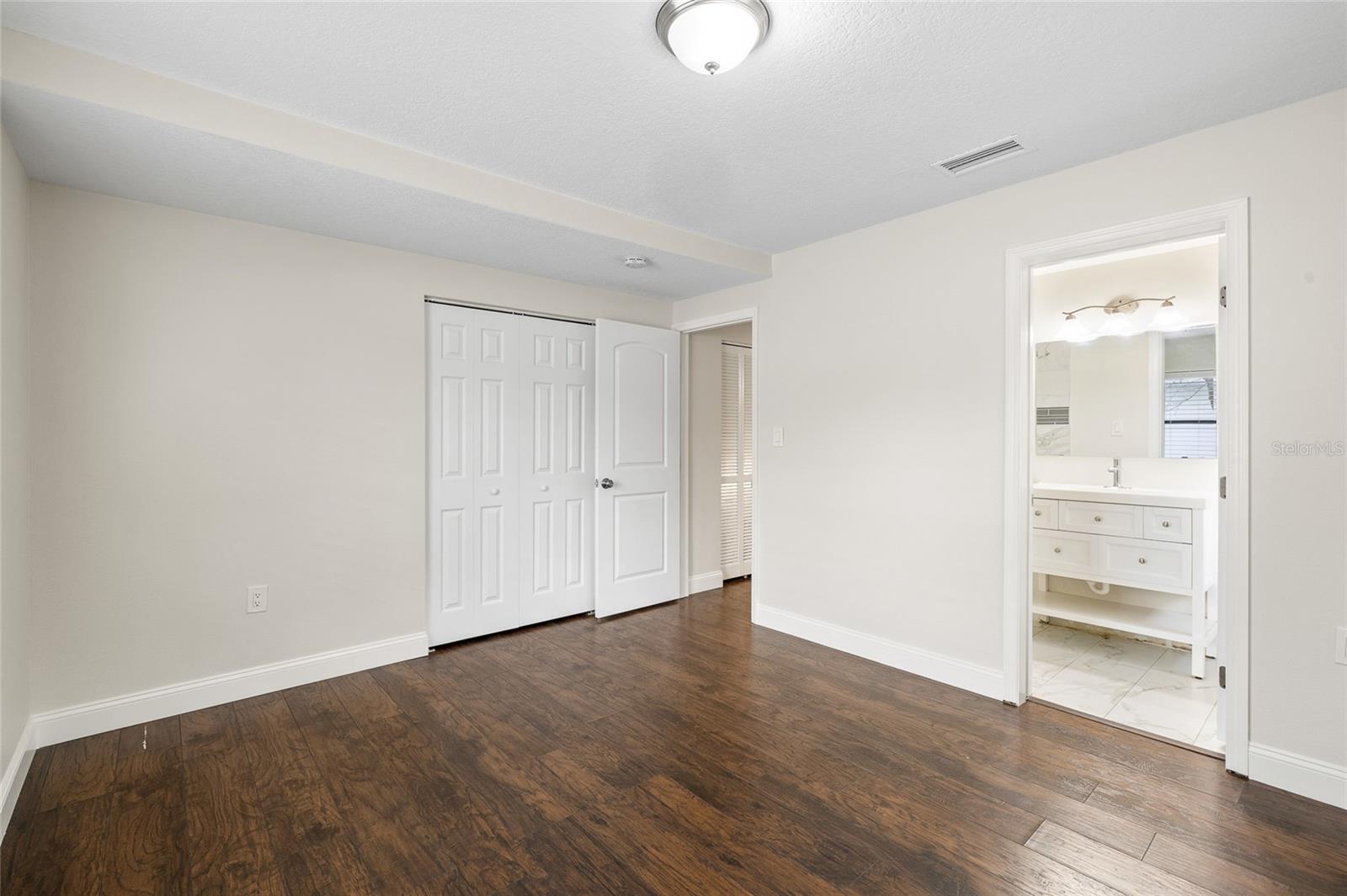 Image 18 of 29 For 11720 Edison Avenue