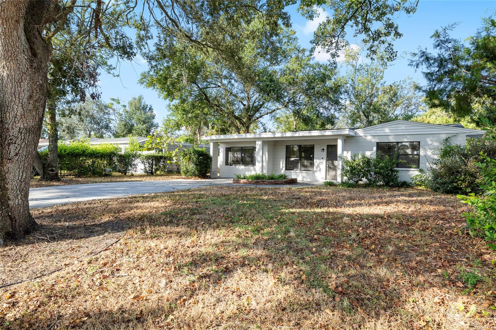 Image 3 of 29 For 11720 Edison Avenue