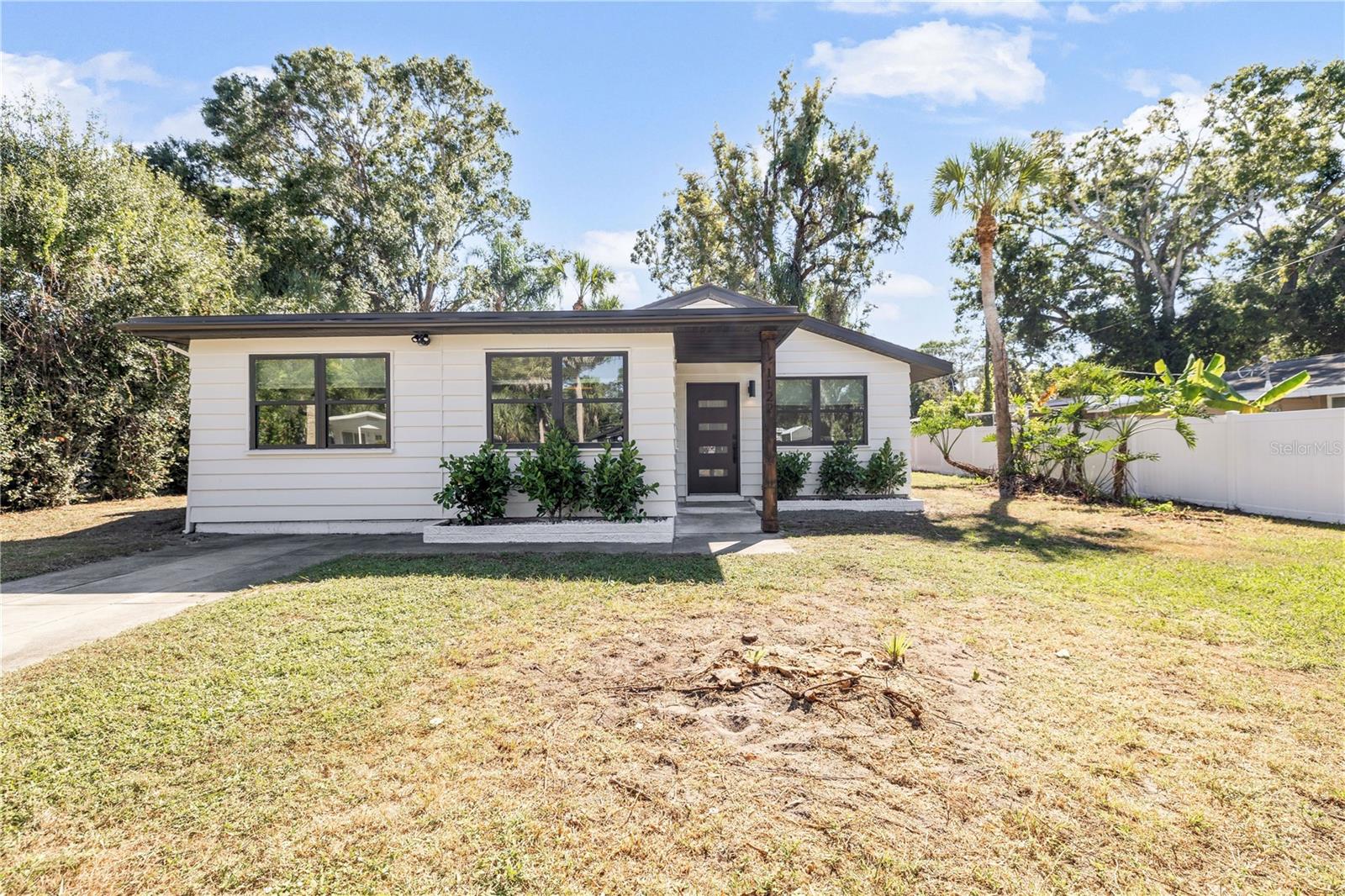 Image 2 of 27 For 1122 40th Street