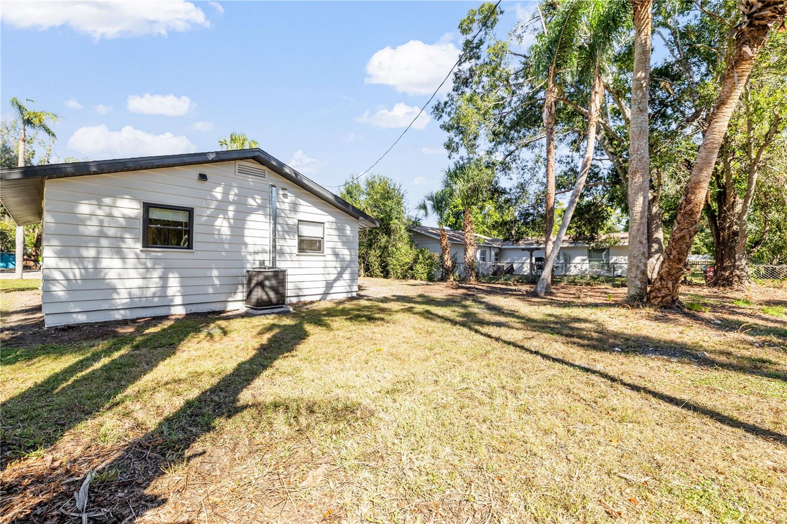 Image 22 of 27 For 1122 40th Street