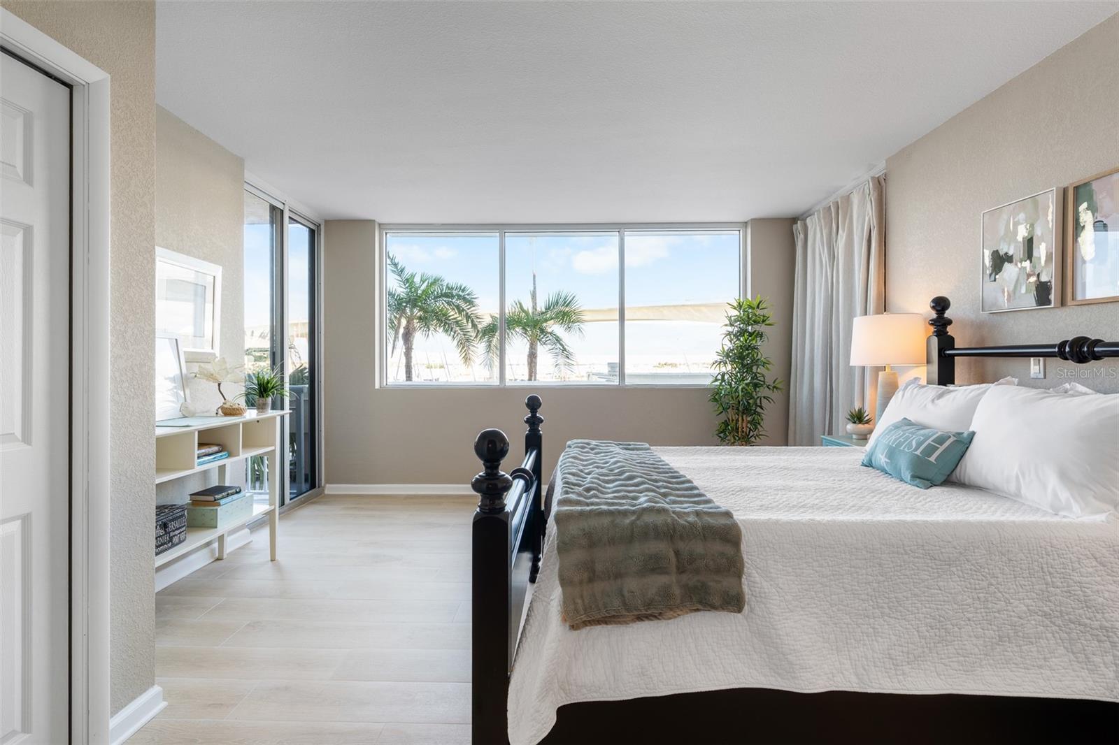 Image 11 of 45 For 100 Pierce Street 210