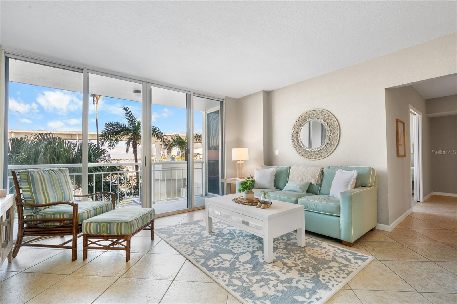 Image 13 of 45 For 100 Pierce Street 210