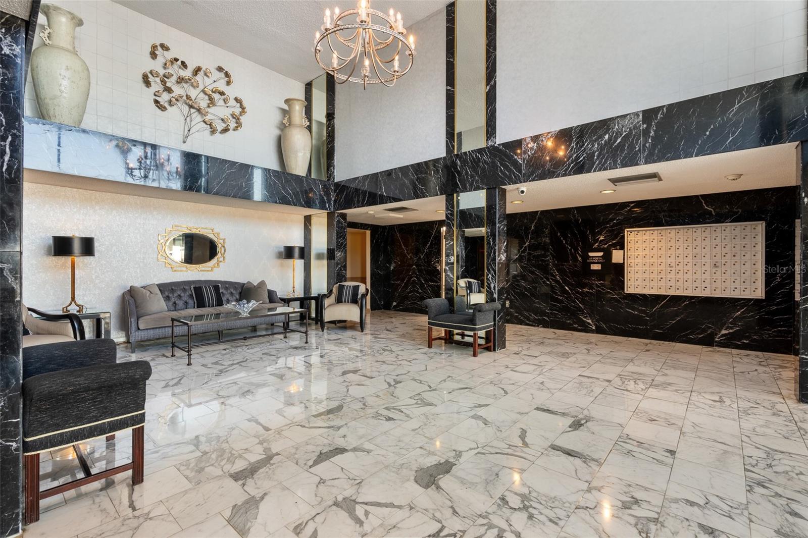 Image 26 of 45 For 100 Pierce Street 210