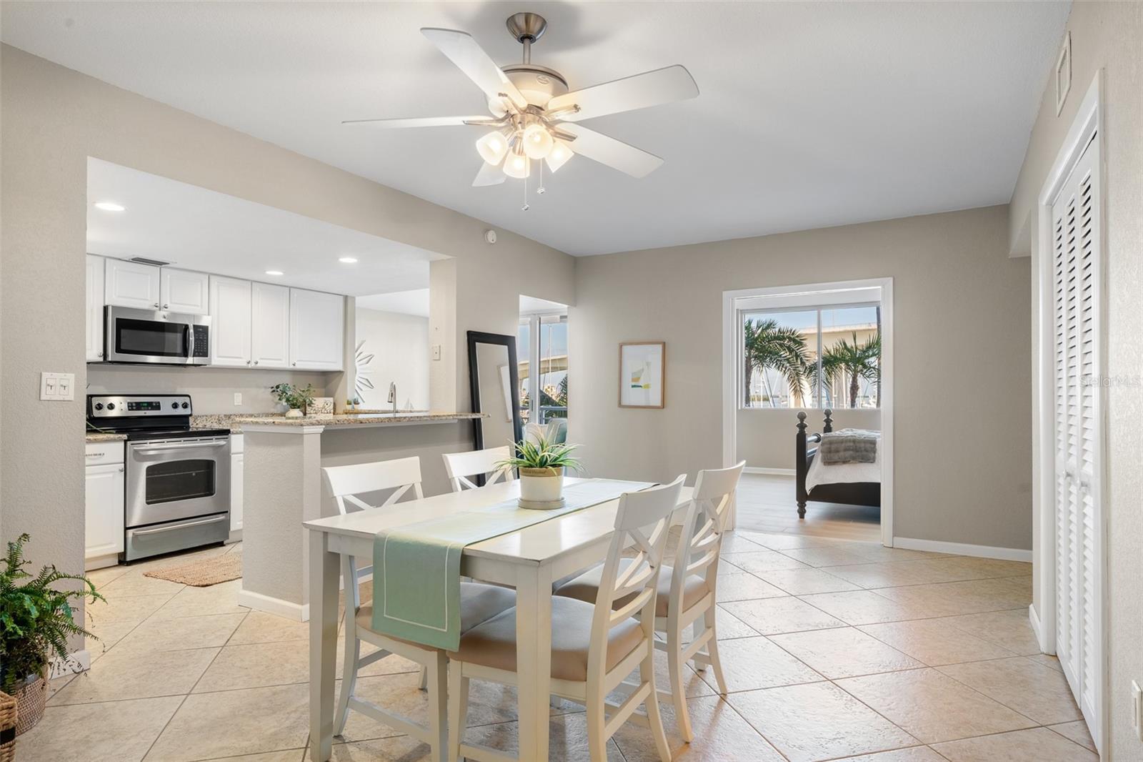 Image 3 of 45 For 100 Pierce Street 210