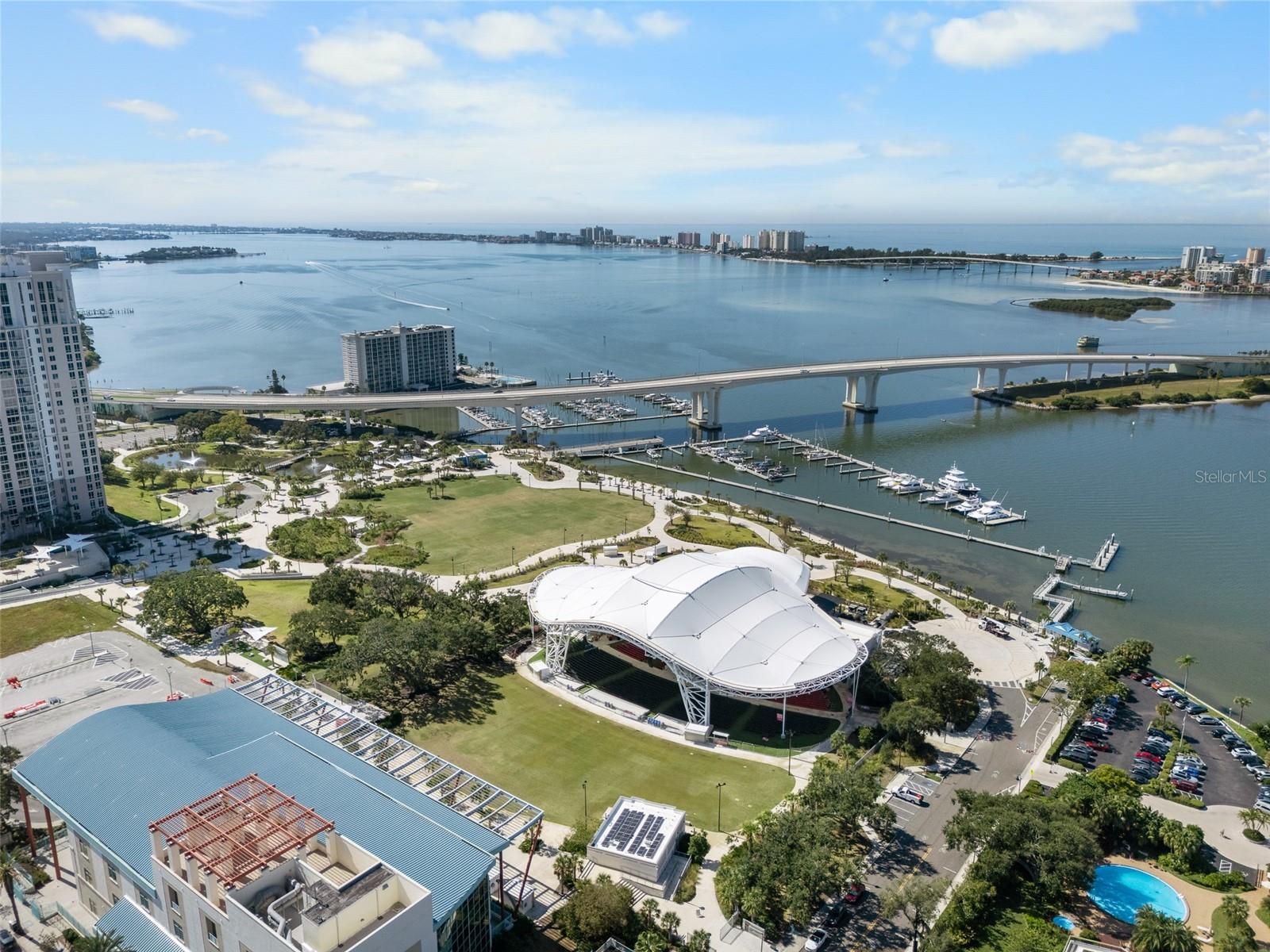 Image 42 of 45 For 100 Pierce Street 210