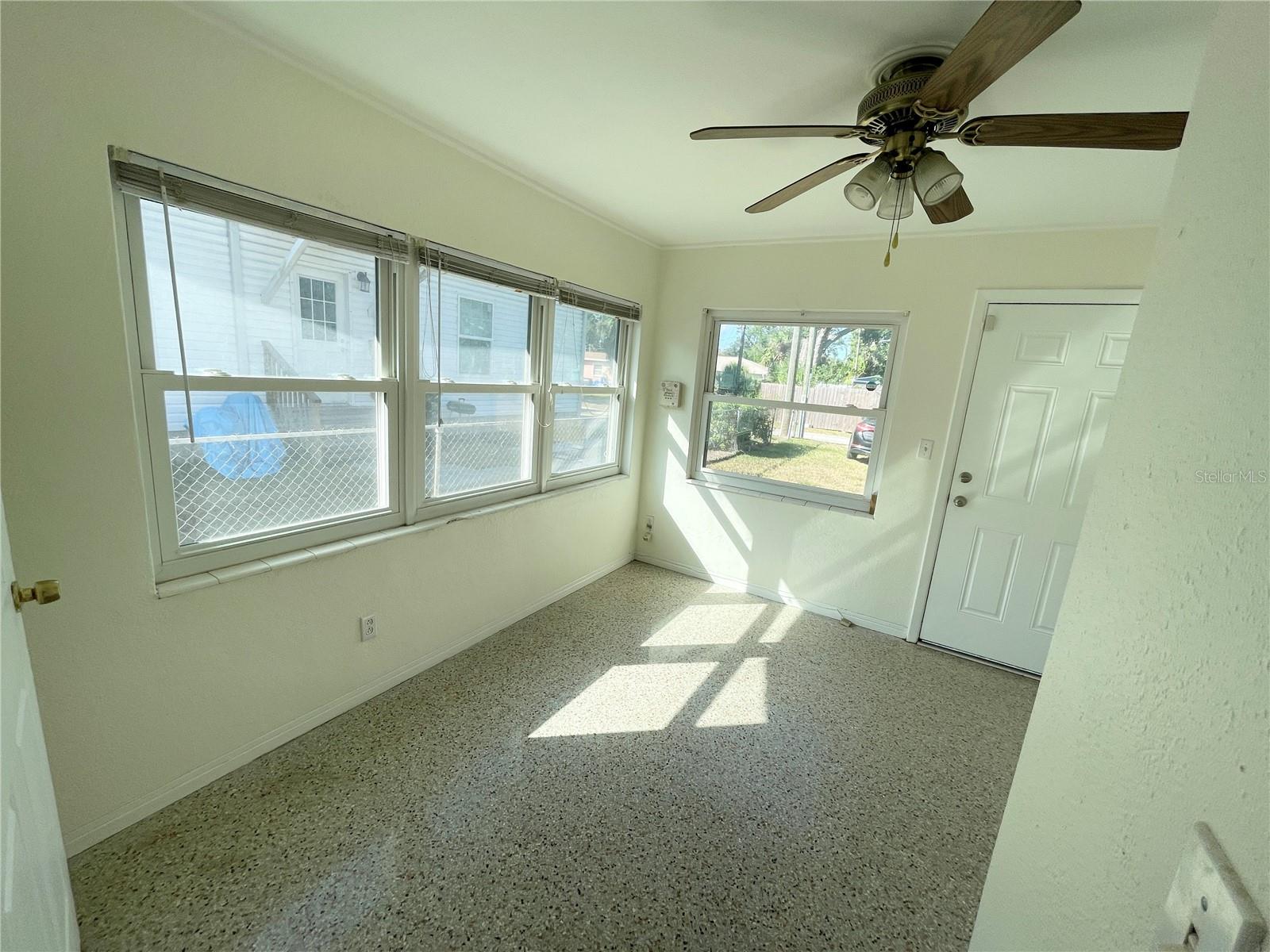 Image 17 of 22 For 1711 31st Street S