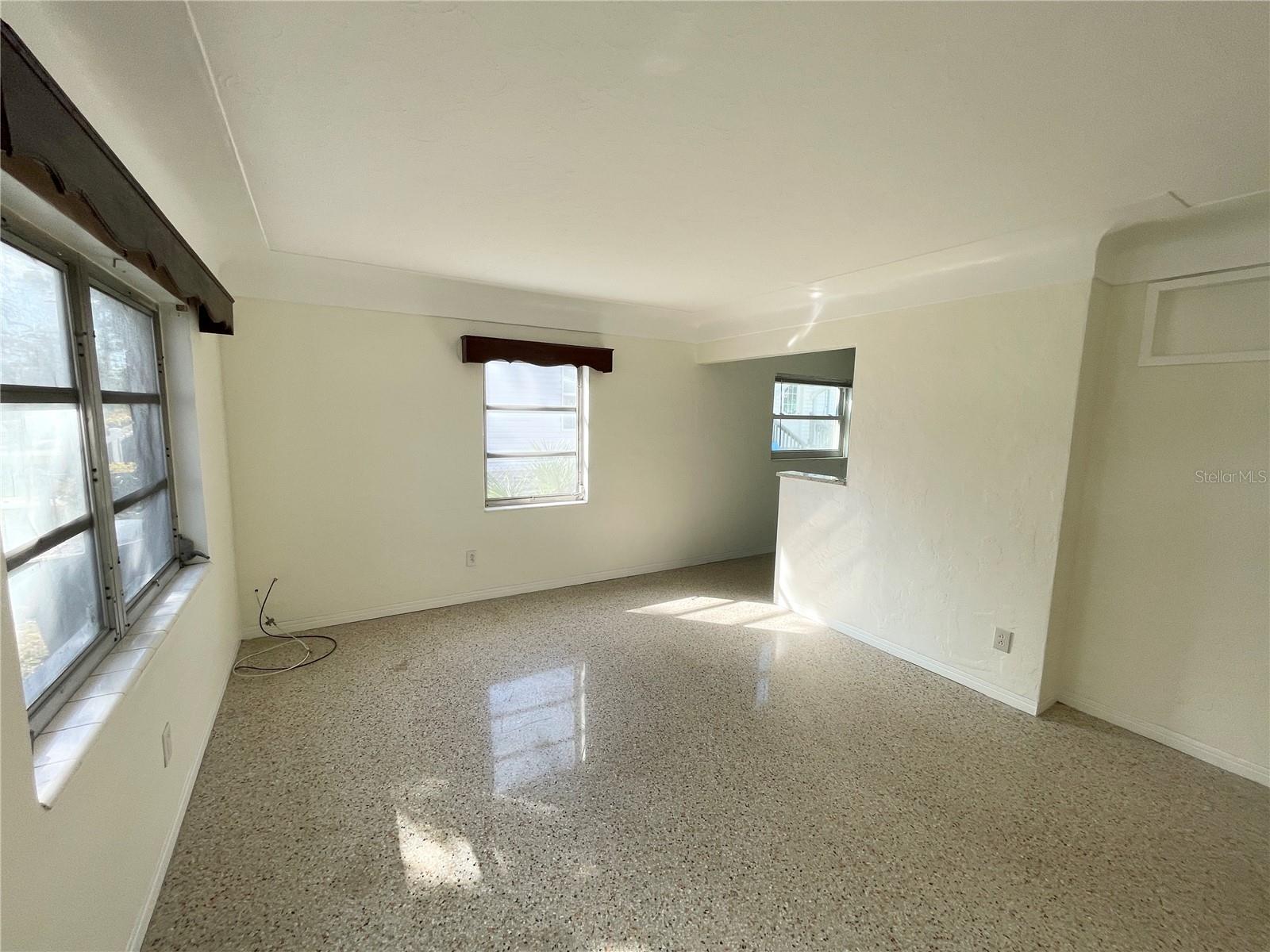 Image 4 of 22 For 1711 31st Street S