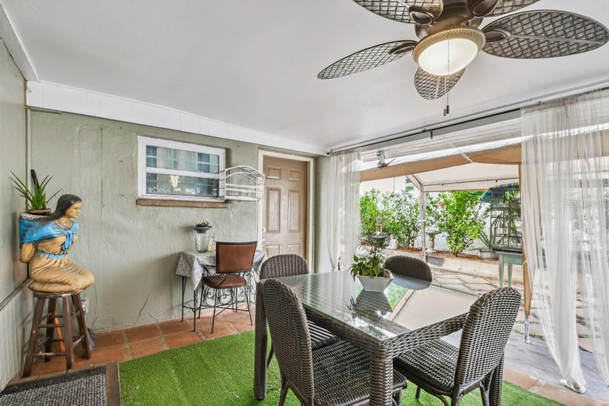 Image 20 of 66 For 3613 Minnehaha Street