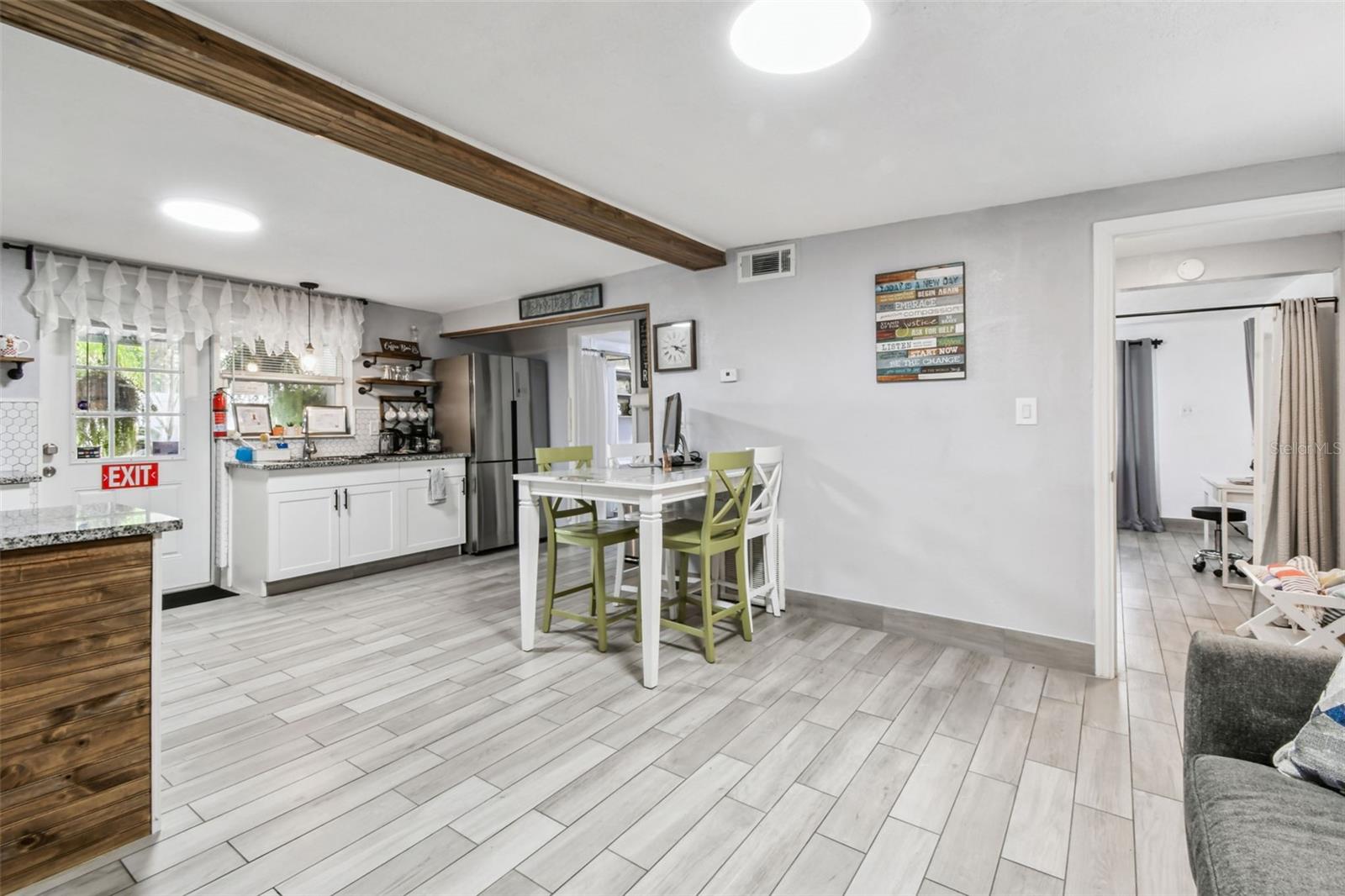 Image 23 of 66 For 3613 Minnehaha Street