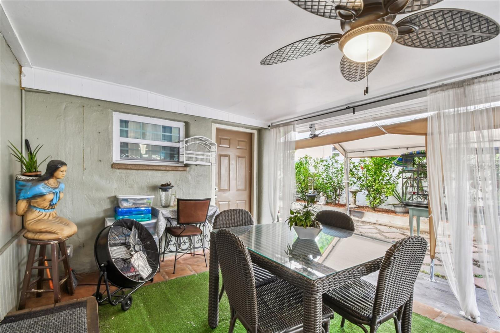 Image 25 of 66 For 3613 Minnehaha Street