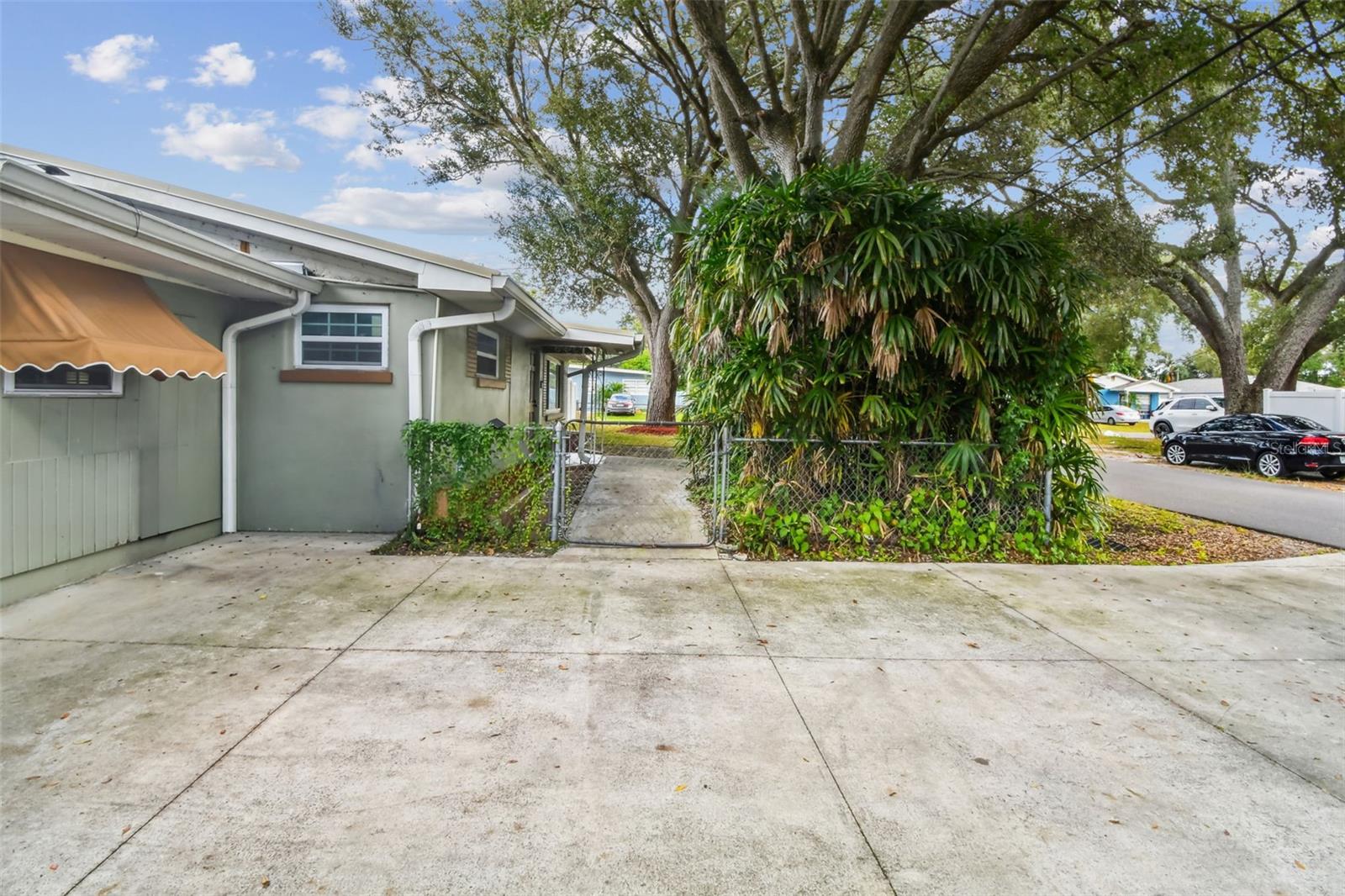 Image 9 of 66 For 3613 Minnehaha Street