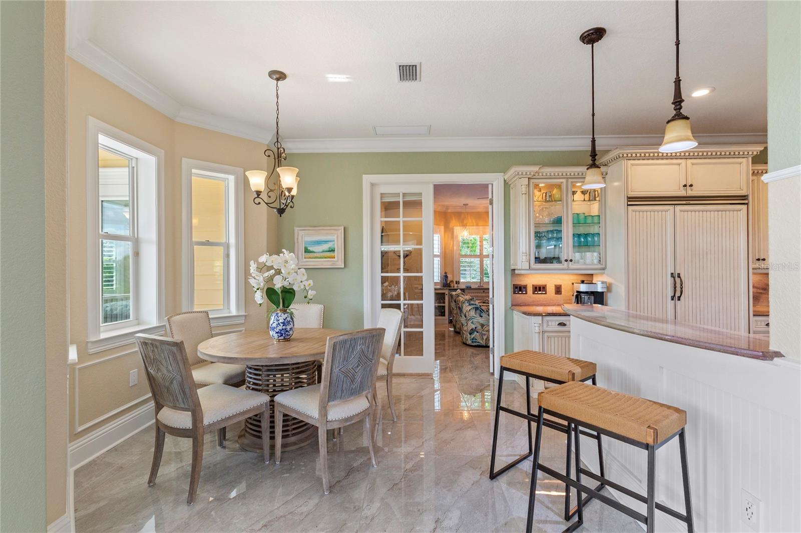 Image 16 of 100 For 3523 Shell Point Road