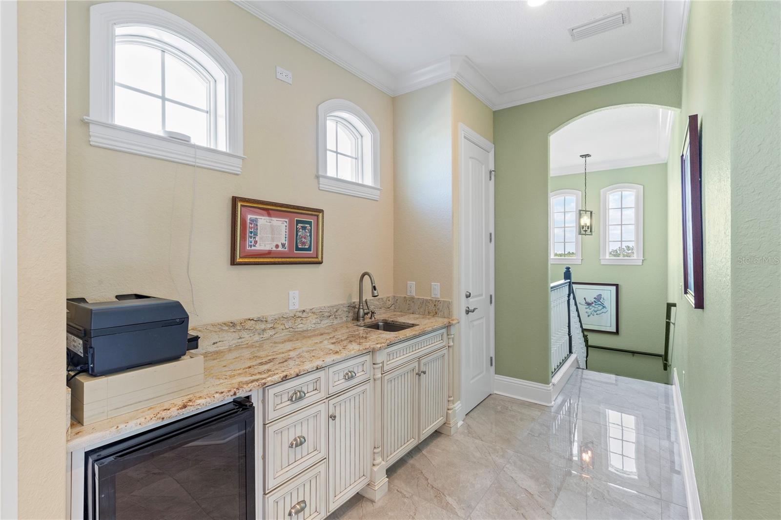 Image 37 of 100 For 3523 Shell Point Road