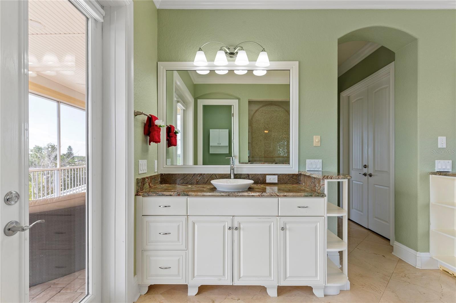 Image 46 of 100 For 3523 Shell Point Road