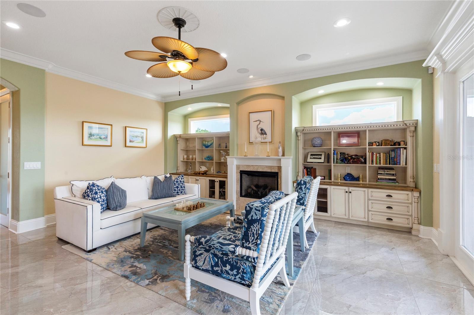 Image 5 of 100 For 3523 Shell Point Road