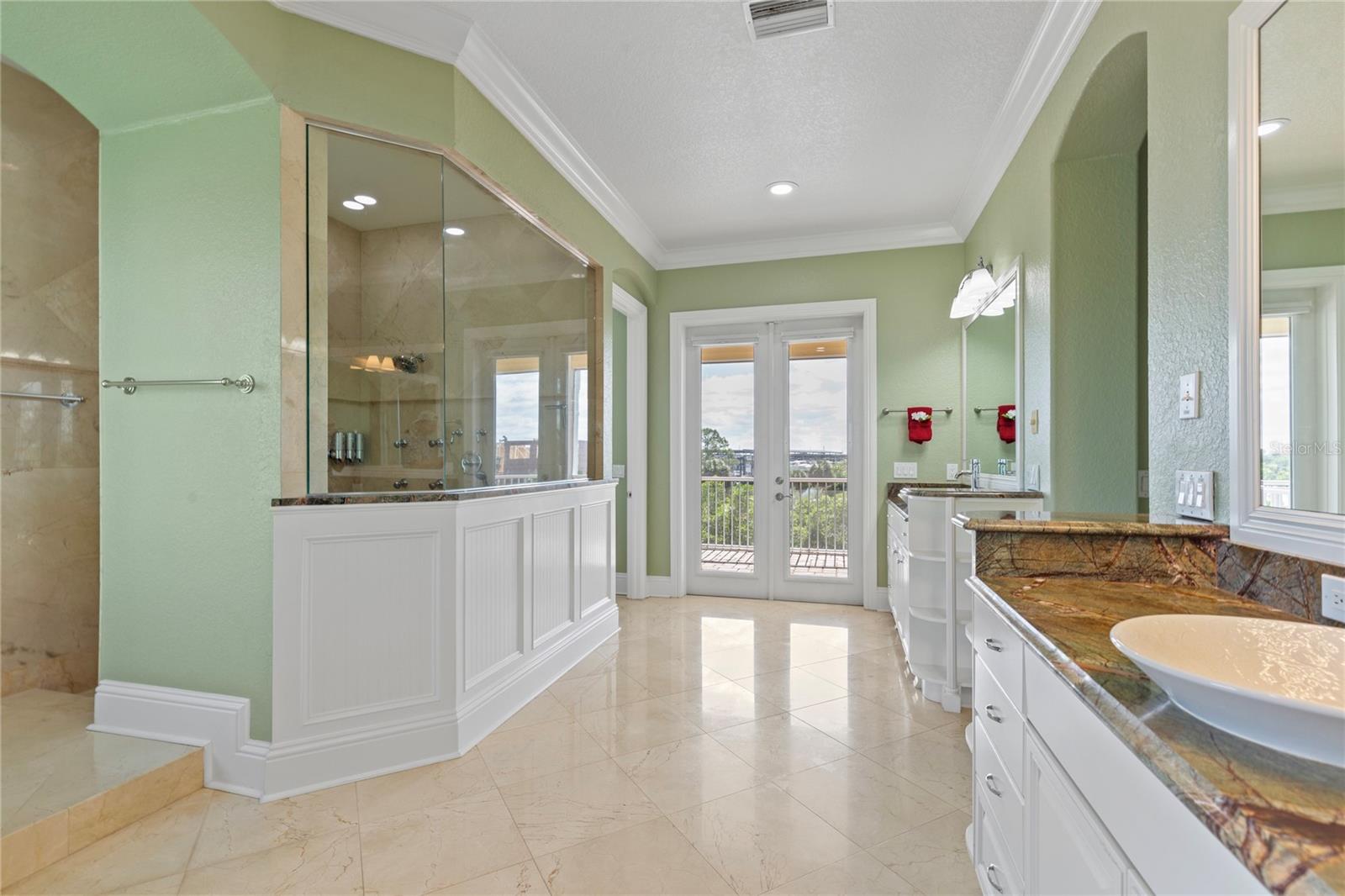 Image 50 of 100 For 3523 Shell Point Road