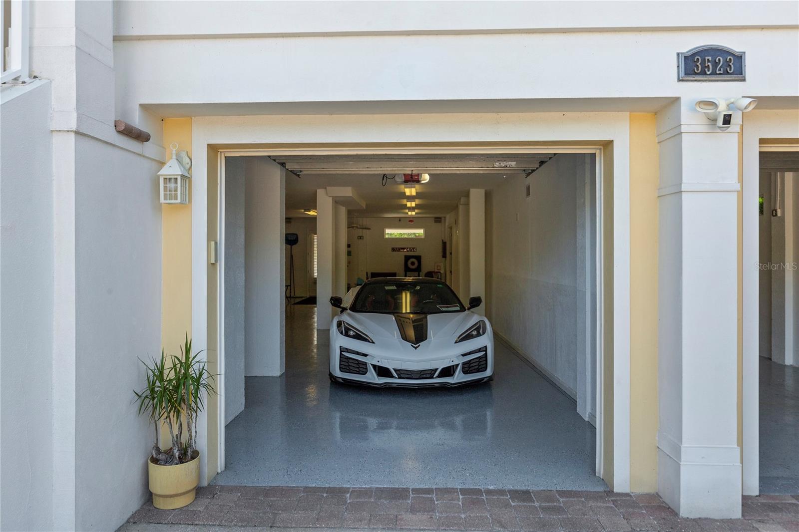 Image 65 of 100 For 3523 Shell Point Road