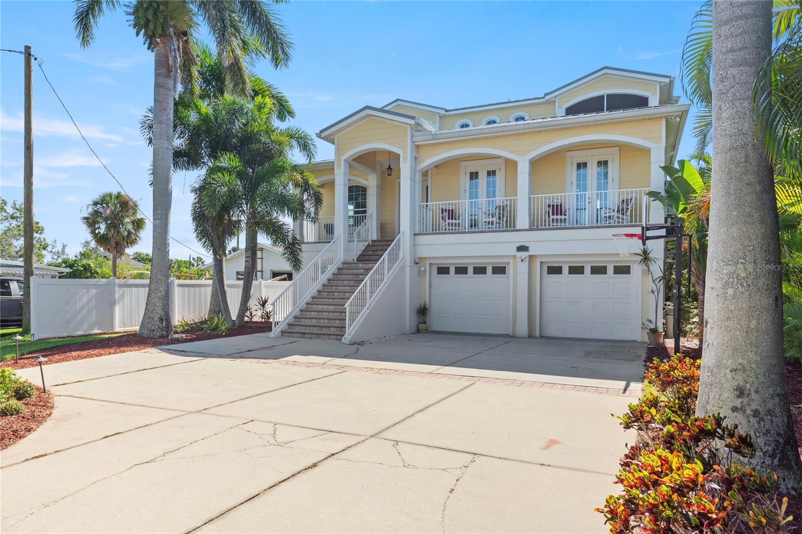 Image 68 of 100 For 3523 Shell Point Road