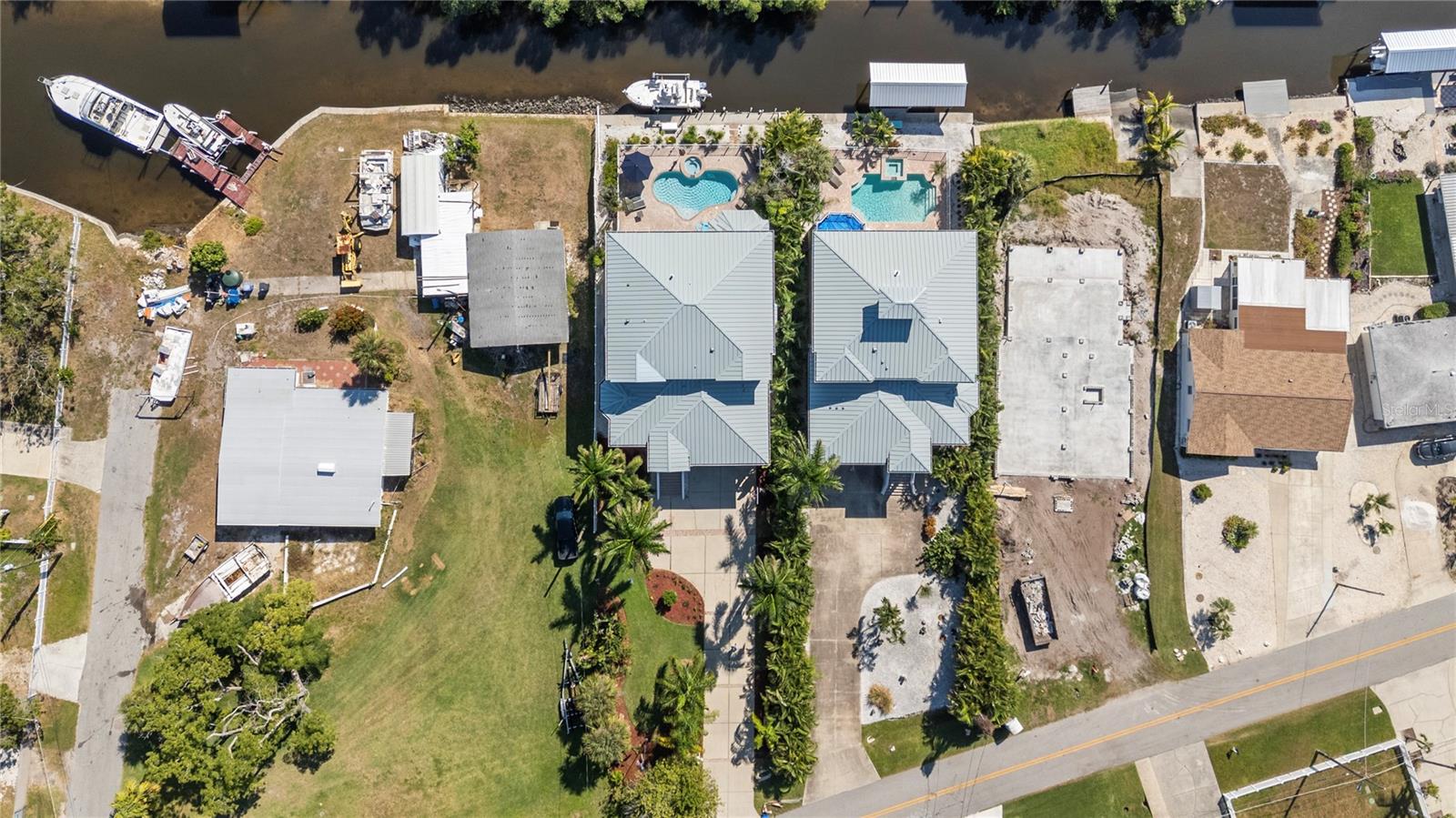 Image 73 of 100 For 3523 Shell Point Road