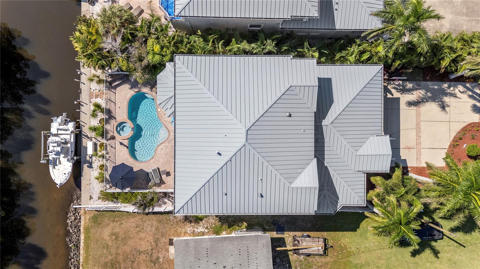 Image 74 of 100 For 3523 Shell Point Road